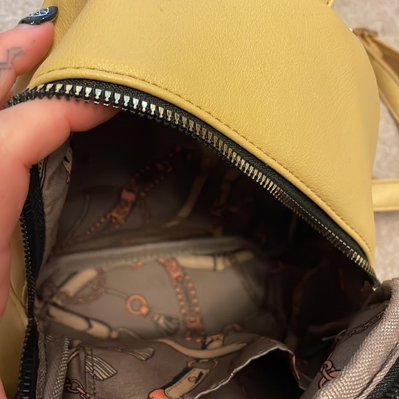 Mini Backpack - Picture 4 of 6